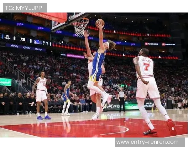 火箭队第四节三分球命中率低迷全场合计三分球仅中三投