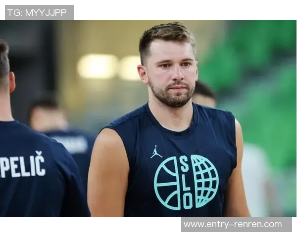 东契奇赞文班球技期待未来进步潜力无限